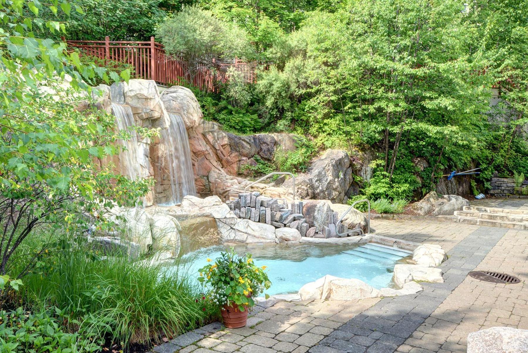 Appartamento Tremblant Prestige - Les Eaux 207-2 Mont-Tremblant Esterno foto
